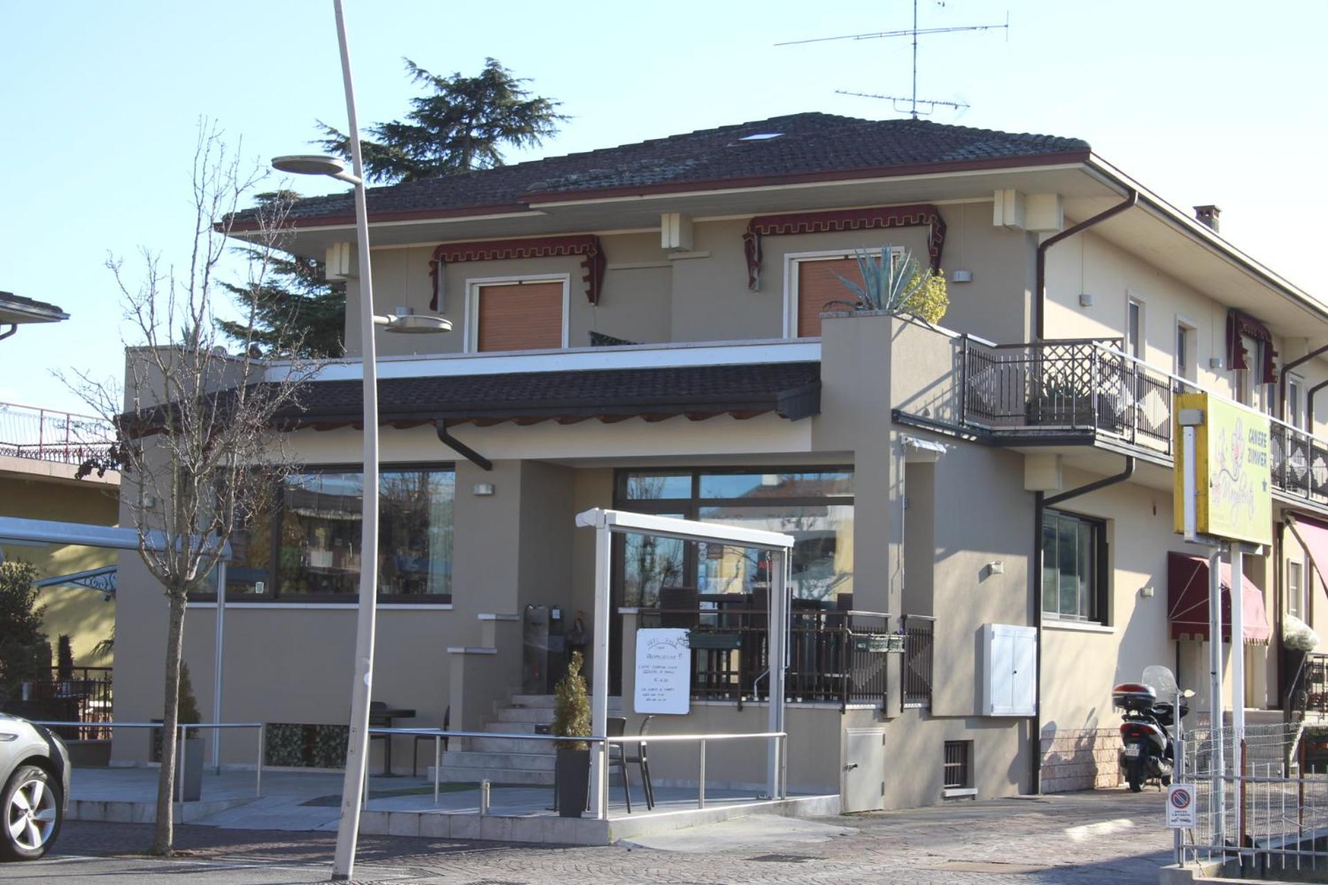 Hotel Margherita Meuble 西尔米奥奈 外观 照片