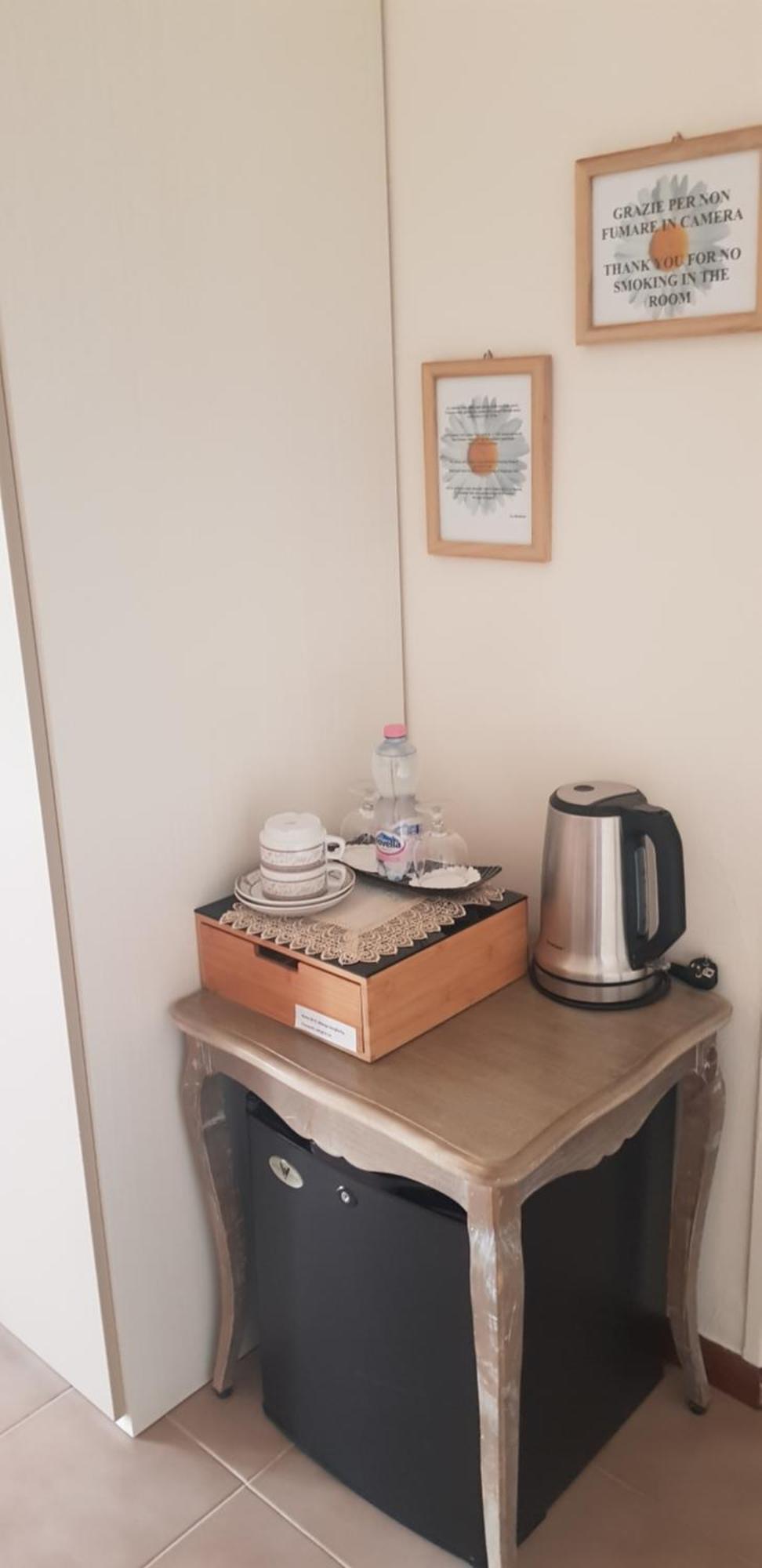 Hotel Margherita Meuble 西尔米奥奈 客房 照片
